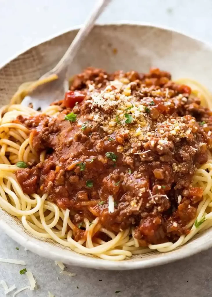 Quick Spaghetti Bolognese- 5 Steps For A Delicious Weeknight Classic_11zon