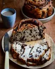 Lardy Cake: The Complete Guide to England's Most Indulgent Traditional Bake