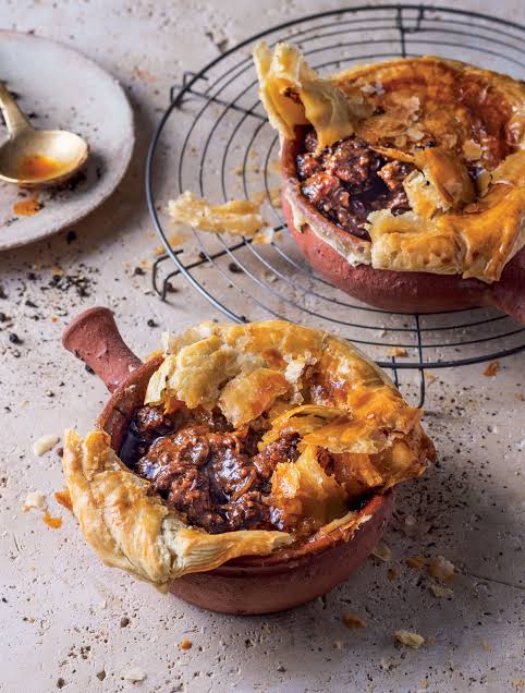 Steak Pie: The Complete Guide to a Rich, Slow-Braised British Classic