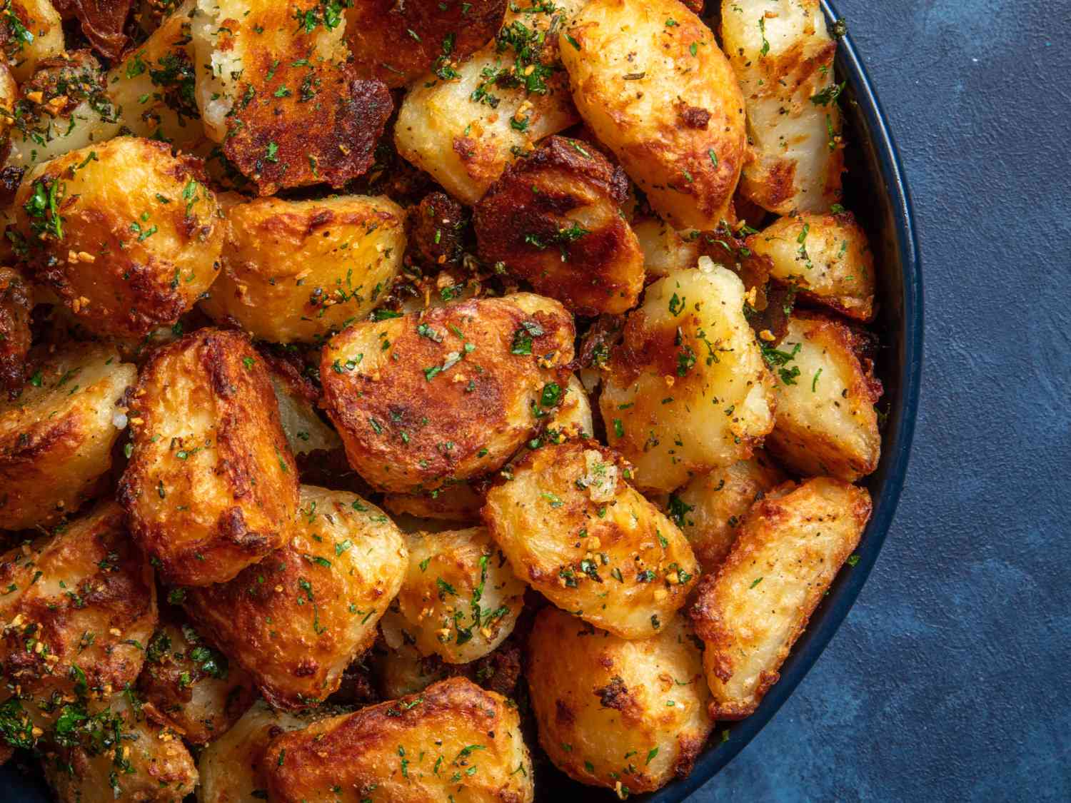 Roast Potatoes Recipe: Fluffy Inside, Crisp and Golden Outside